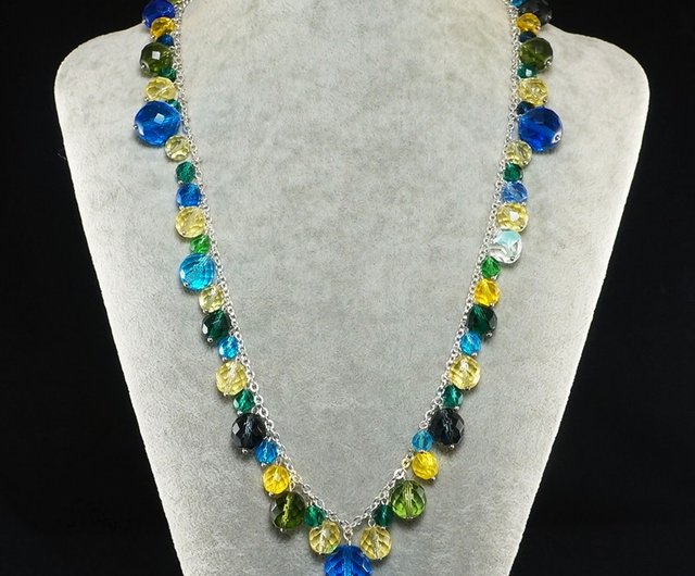 Large glass hot sale bead necklaces