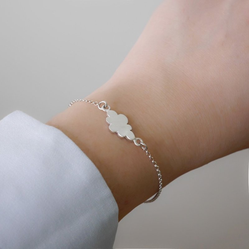 Handmade Cotton Candy Cloud Bracelet - Custom Hand Stamped - สร้อยข้อมือ - เงินแท้ สีเงิน