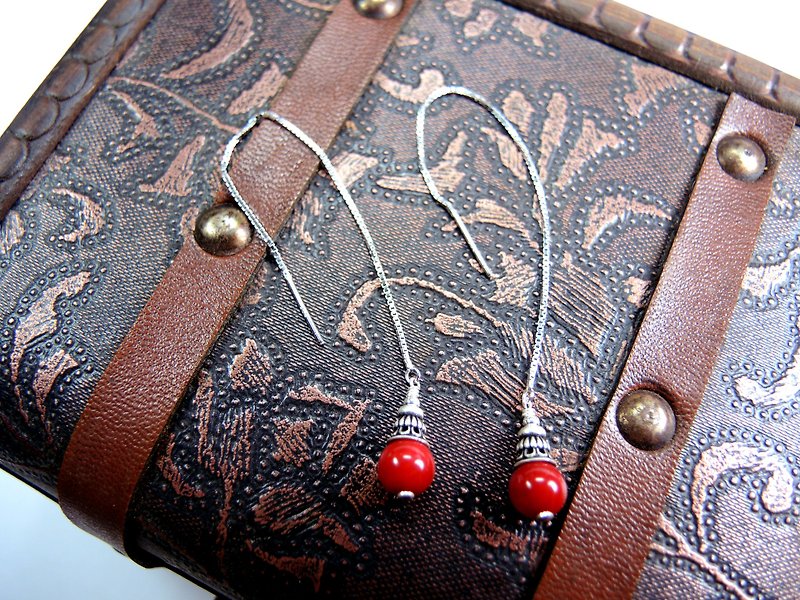 客製化禮物-東方古典海竹925銀耳線耳環 - 耳環/耳夾 - 紙 紅色