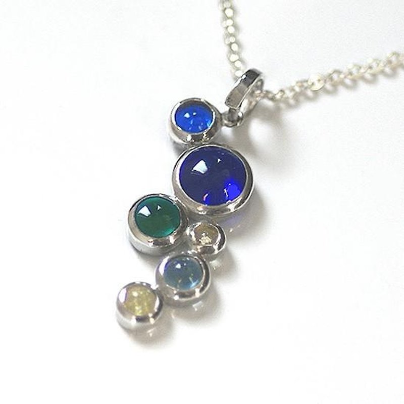 Silver × glass Bubble pendant - Necklaces - Glass Blue