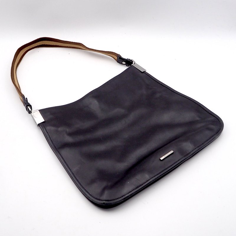 Second-hand Gucci black leather shoulder organ bag handbag bag Italian high-end second-hand vintage jewelry - กระเป๋าถือ - หนังแท้ สีดำ