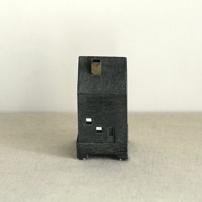 House Incense Pot/ Sumi - เทียน/เชิงเทียน - ปูน สีดำ