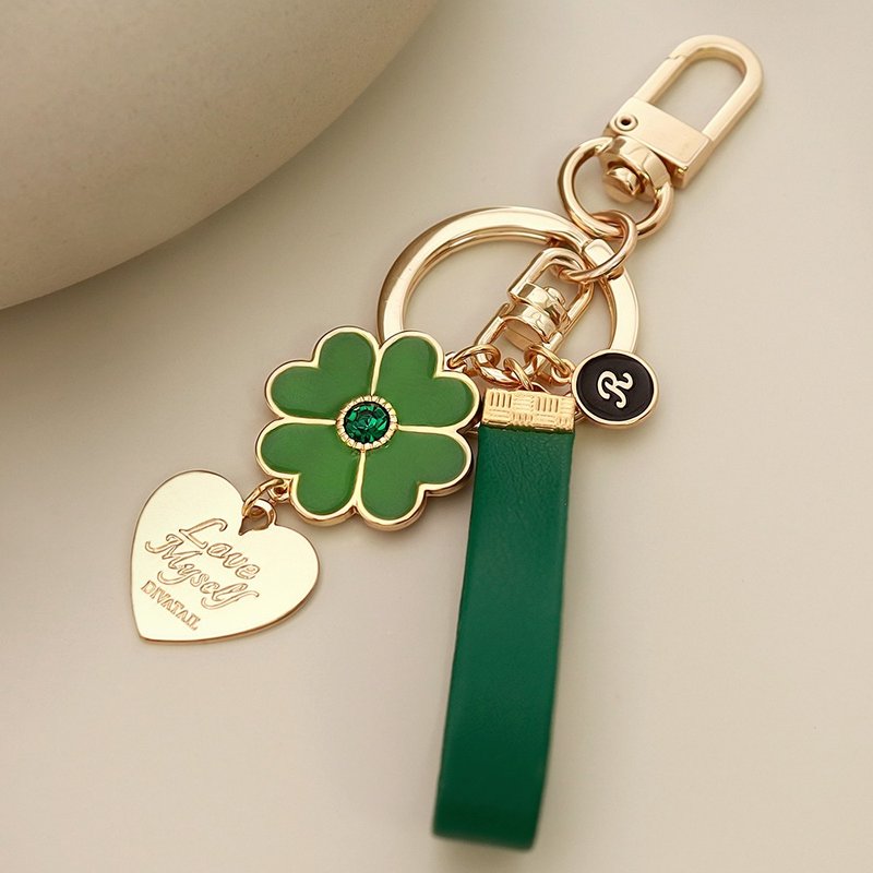 Lucky Clover Birthstone Initial Leather Keyring - 鑰匙圈/鑰匙包 - 繡線 卡其色