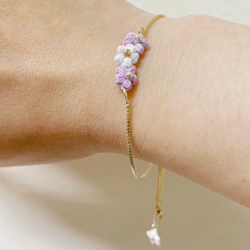 Puff flower bracelet - Bracelets - Cotton & Hemp Purple