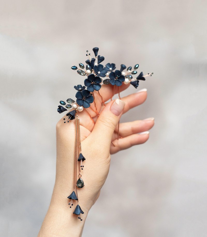Navy blue set of hair pins, Wedding floral hair piece Bridal rose gold headpiece - 髮圈/髮夾 - 黏土 藍色