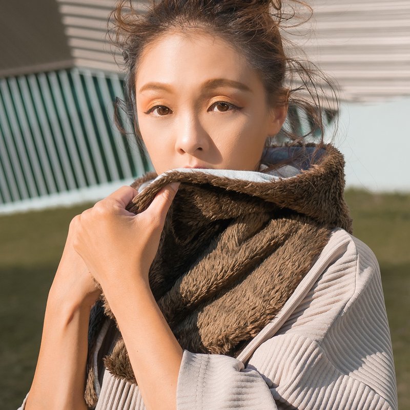 【HotSummer】Nippori_Series-Ohan* Hooded Scarf Wool Scarf - Knit Scarves & Wraps - Other Man-Made Fibers Brown