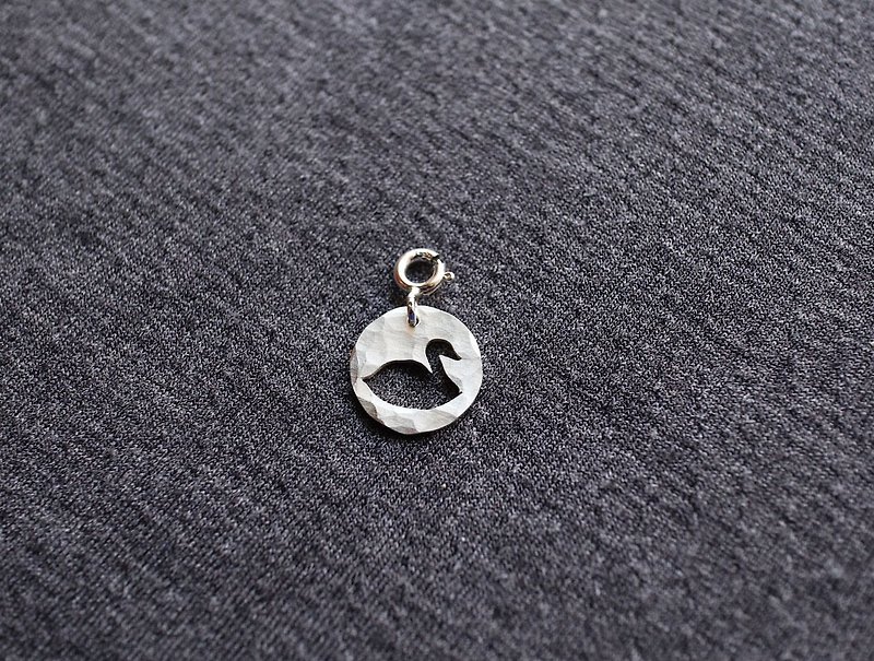 Ni.kou silver swan pendant - Necklaces - Other Metals 