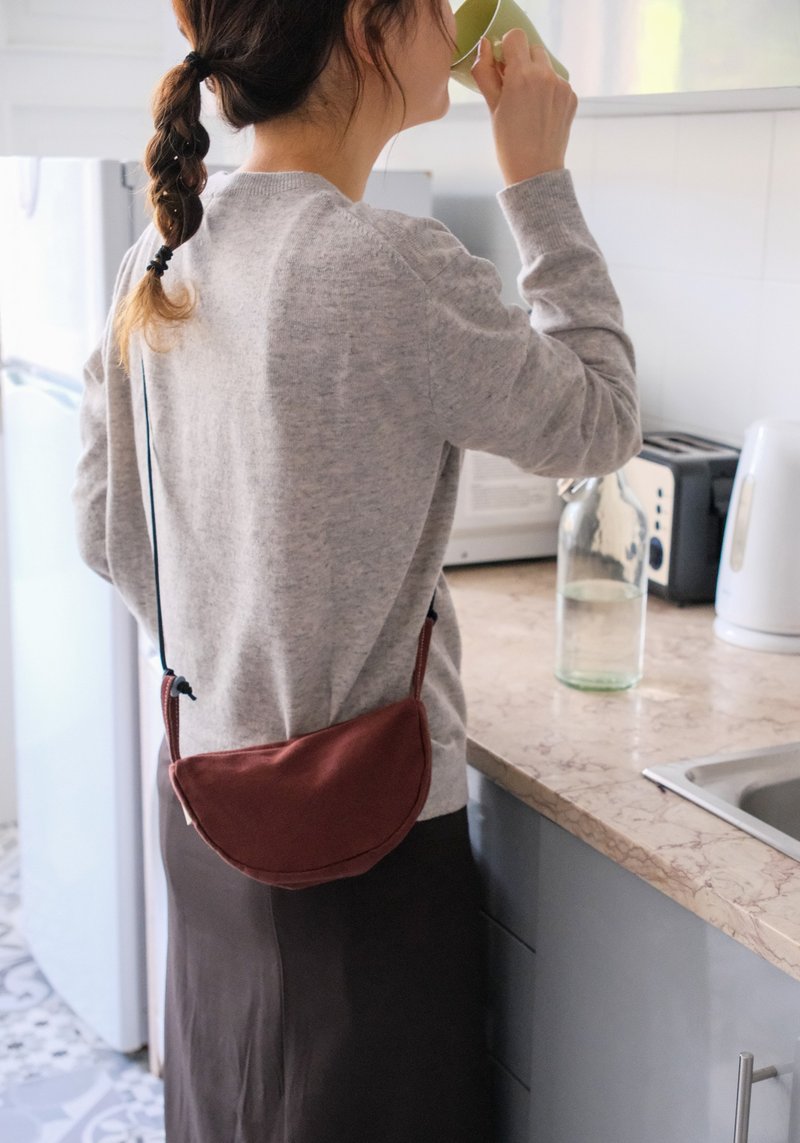 Pouch bag Choco - Messenger Bags & Sling Bags - Cotton & Hemp Brown