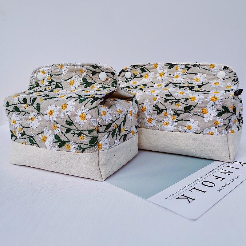 小雛菊系列/衛生紙套/衛生紙盒/面紙盒 - 紙巾盒 - 棉．麻 多色