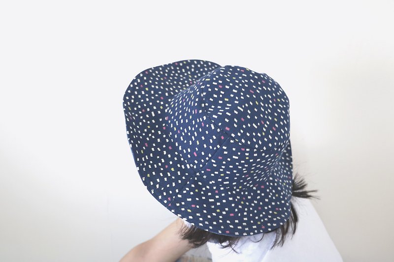 MaryWilハンサム大きなつばの帽子 - 青ジオメトリ（両面着用することができます） - 帽子 - 紙 ブルー