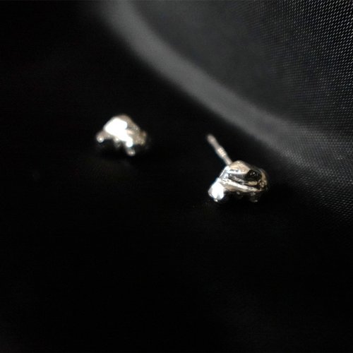 黔 Cian Jewelry 小石頭耳環