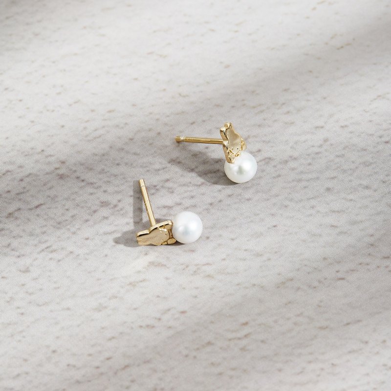 【Pinkoi x miffy】Miffy on the pearl ring - Earrings & Clip-ons - Sterling Silver White