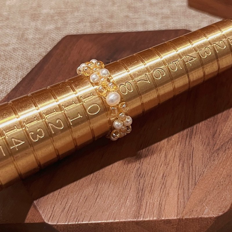 Gold Silk Pearl Ring | Pearlescent Ring | Customized - แหวนทั่วไป - ไข่มุก สีทอง
