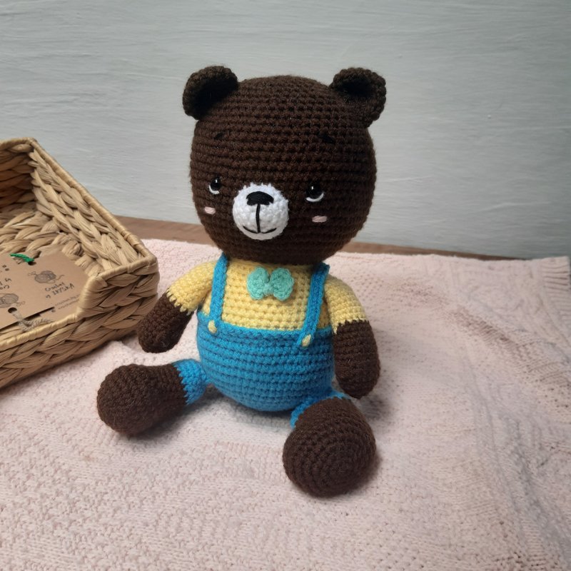 Hand crochet Nick the Bear Stuffed toys Animals Plush toys Brown Bear Gift - ของเล่นเด็ก - วัสดุอื่นๆ สีนำ้ตาล