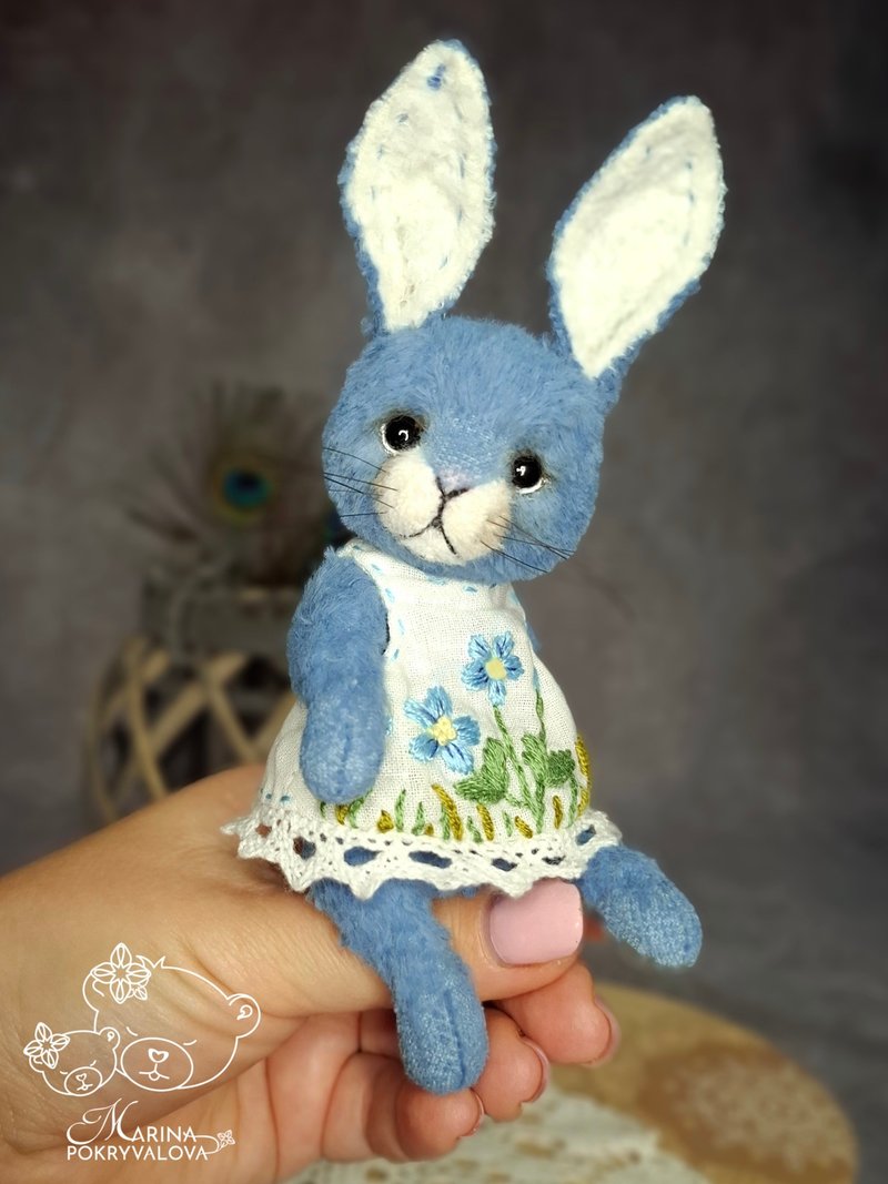 Blue bunny teddy Miniature rabbit toy Cute artist teddy bunny - 公仔模型 - 其他材質 藍色