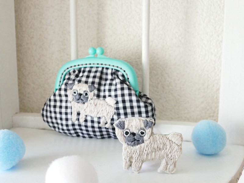 Embroidered gamaguchi gingham check pug mint - Toiletry Bags & Pouches - Cotton & Hemp Black