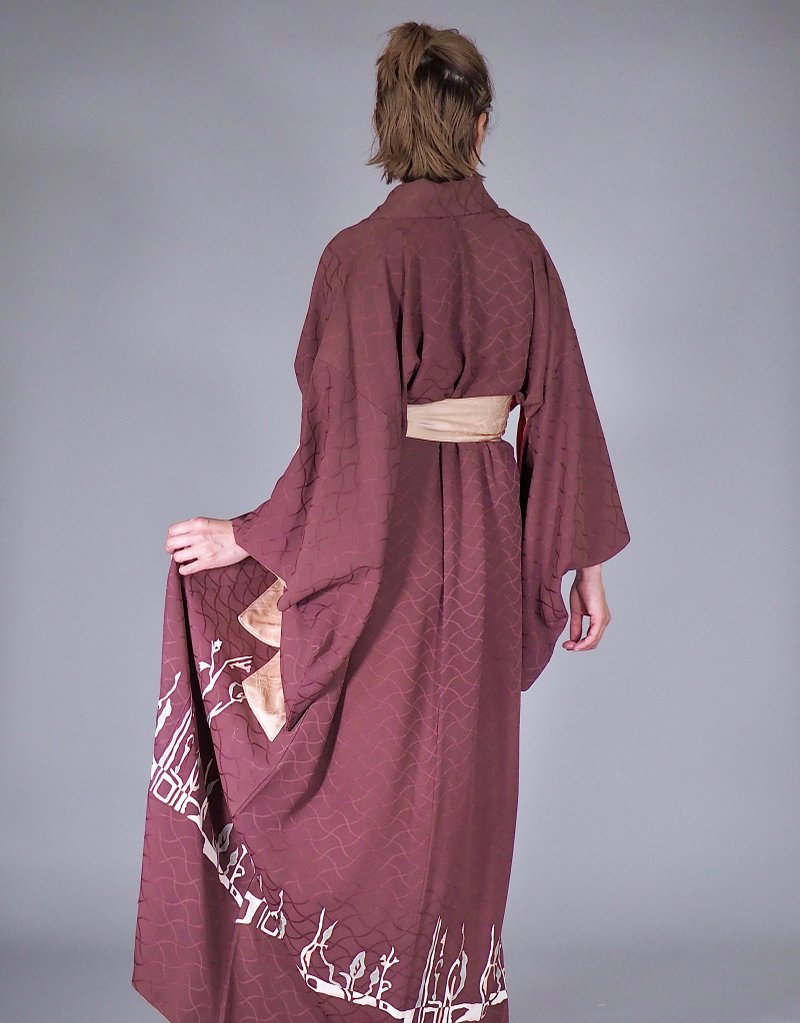 【日本製造】 柔軟絲綢和服長袍、和服連身裙、吉祥圖案、禮物 - 禮服/小禮服 - 絲．絹 