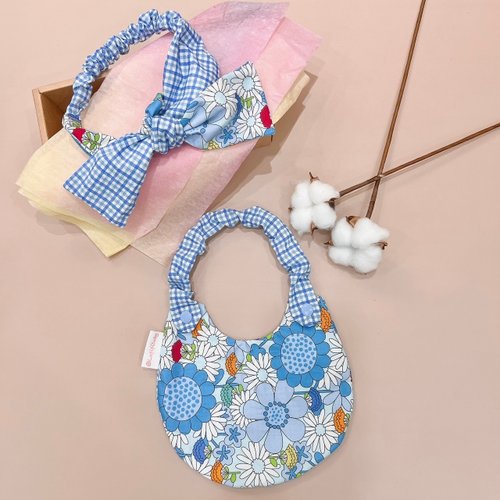 LaFiFi樂霏菲手作嬰幼兒精品&ZAKKA 沁藍花妤 彌月禮盒 寶寶髮帶 寶寶圍兜 滿月禮 新生兒禮物