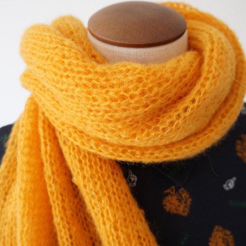 SHOP2155 Ba-ba handmade Machine knitted muffler No.M7