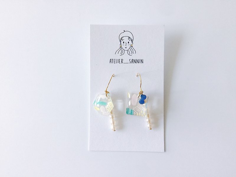 Pink Aquarium Series - hand-painted pearl shell hand-drop earrings ear clip / ear needle - Earrings & Clip-ons - Other Materials Blue