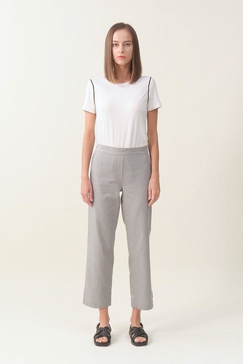 Tove & Libra Convertible Tencel Crop Pant - Grey Herringbone Sustainable Fashion - กางเกงขายาว - ผ้าฝ้าย/ผ้าลินิน สีเทา