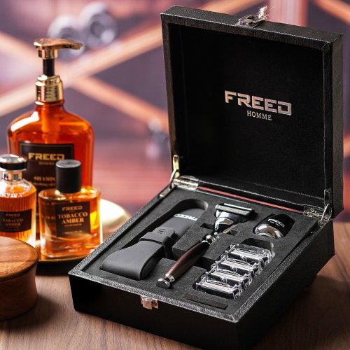 FREED 【FREED】尊爵四件組五刀式刮鬍刀禮盒-馬鞍棕 現貨 客製化刻字