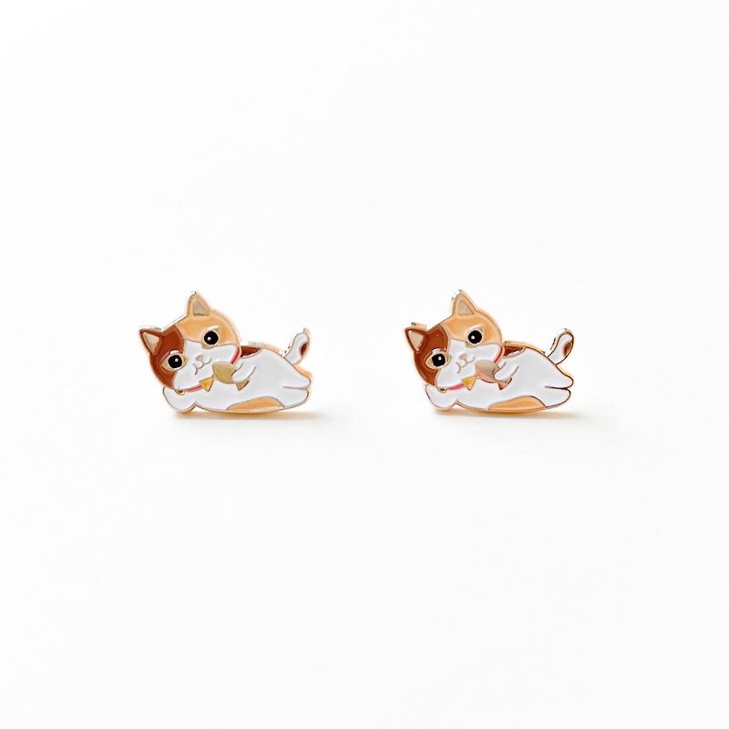Meow lazy cat earrings - Earrings & Clip-ons - Enamel Khaki