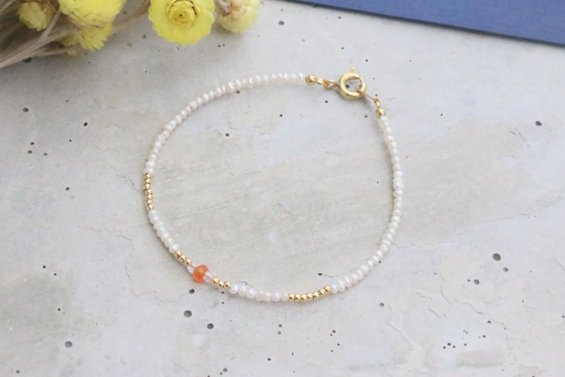 Topaz pearl crystal brass bracelet 0446-green grass - Bracelets - Gemstone Orange
