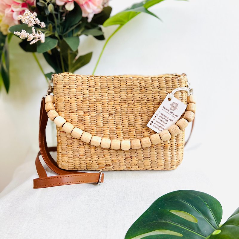Straw Bag, Crossbody Bag, Handbag, Thai Weaving Seagrass - 側背包/斜背包 - 植物．花 