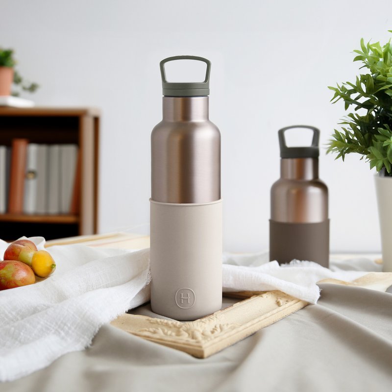 Beautiful desert titanium color CinCin thermos bottle series | Fir bottle-Eucalyptus 590ml - กระบอกน้ำร้อน - สแตนเลส สีทอง