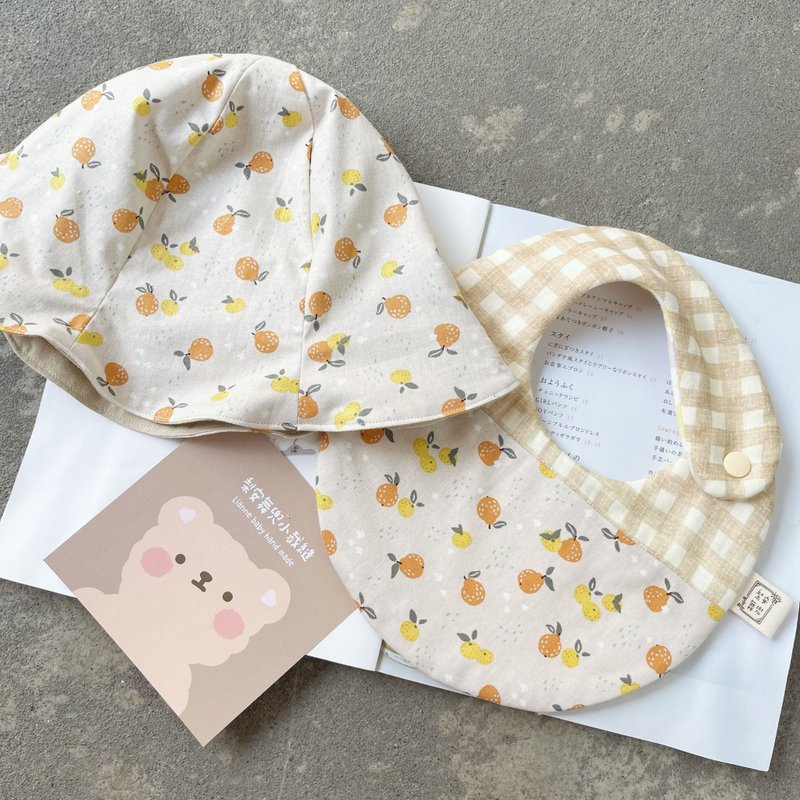 Checkered Good Fortune Full Moon Gift Box Two-piece Set Handmade Baby Fisherman Hat + Six-layer Yarn Bib Full Moon Gift - Baby Gift Sets - Cotton & Hemp 