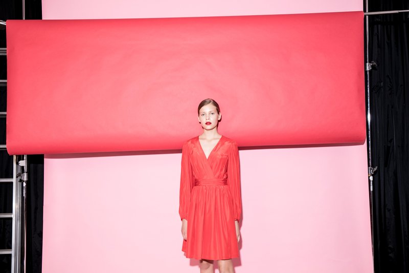 PH red puff sleeve dress - ชุดเดรส - เส้นใยสังเคราะห์ สีแดง