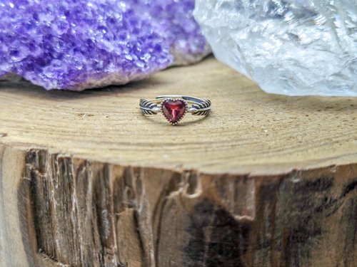 zen crystal jewelry 礦石飾物設計 石榴石戒指|半寶石||羽毛925sliver|Garnet