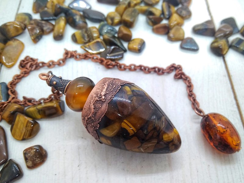 虎眼 生日禮物 半 寶石 寶石 Tigers eye necklace / Crystal pendulum / Divination tools - Necklaces - Gemstone Brown