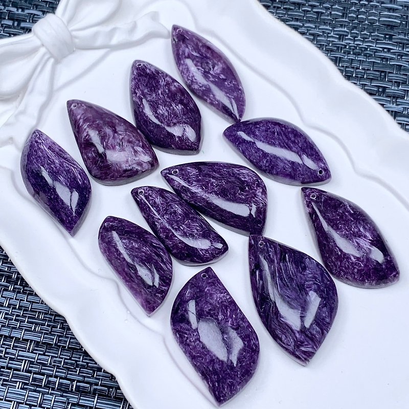 [Inexplicable Grocery Store] Russian Amethyst Pendant Bare Stone - Necklaces - Crystal Purple