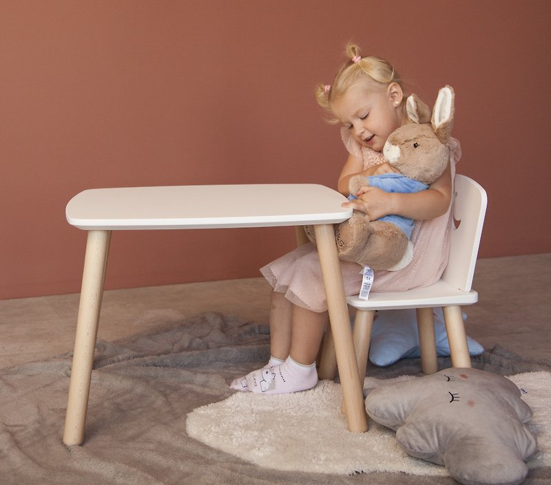 白色兒童活動桌和 1 把椅子套裝幼兒桌椅兒童家具 - 兒童家具 - 木頭 白色