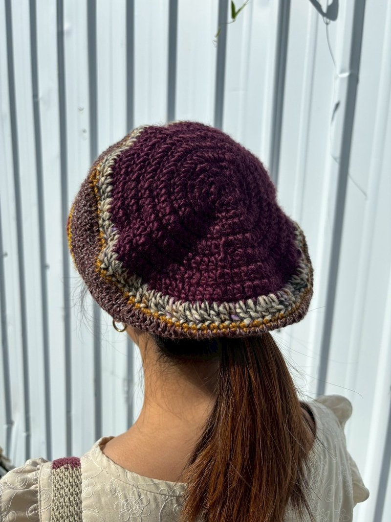 鉤織垂墜帽 暮莓 - 帽 - 聚酯纖維 紅色