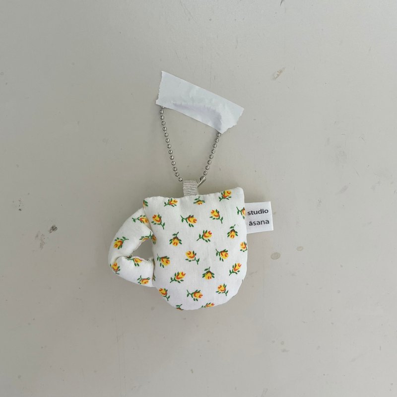 #7 motif key ring - tea cup - Keychains - Cotton & Hemp Multicolor