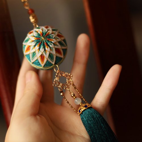 相縫手工設計館 手工刺繡手鞠球DIY資料包成品飾品掛件送朋友禮物