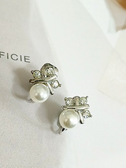老時光製造所 vintage jewelry AVON 氣質佳人珍珠款 夾式耳環