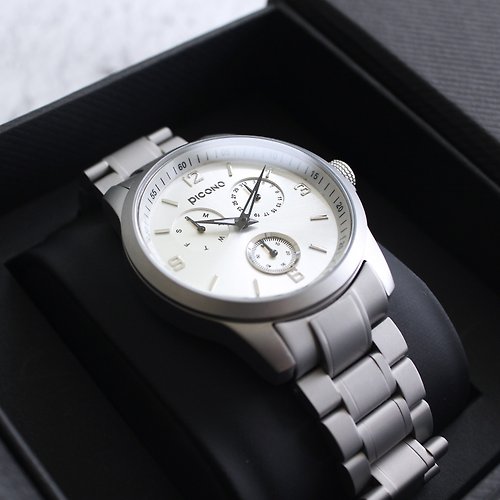 PICONO Watches Original 經典真三眼多功能系列不鏽鋼錶帶手錶 / OR-9701 霧面銀