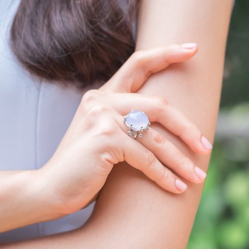 MARON Jewelry Daydream Ring with Chalcedony