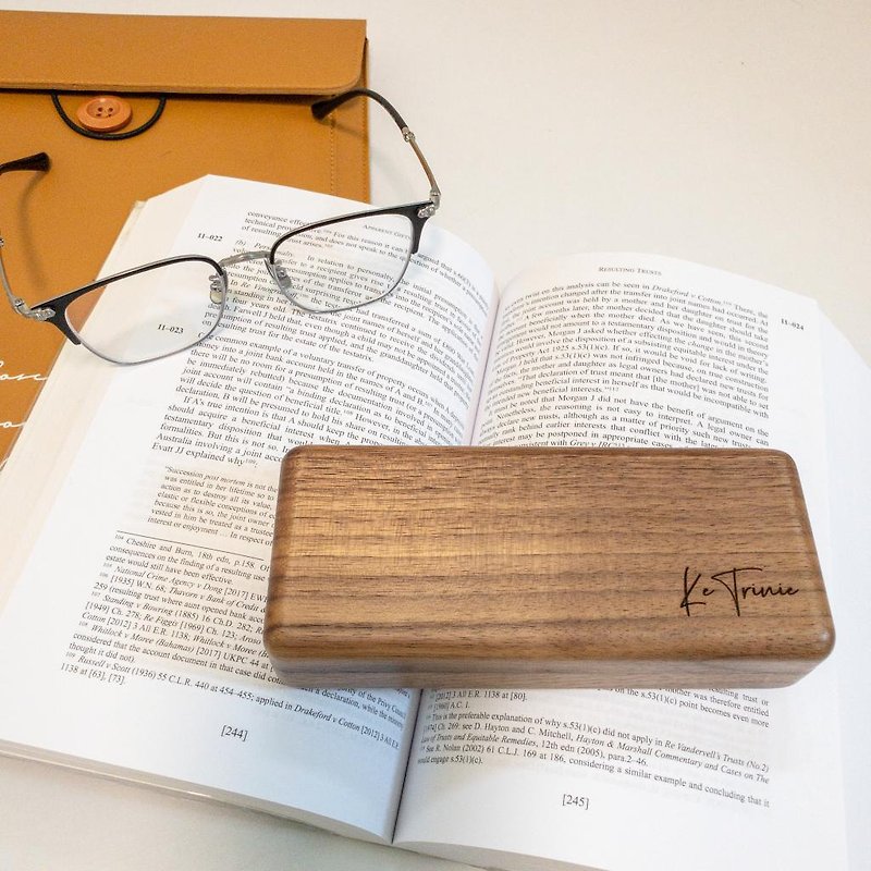 【Customized】Free engraving log glasses case - กล่องเก็บของ - ไม้ สีนำ้ตาล