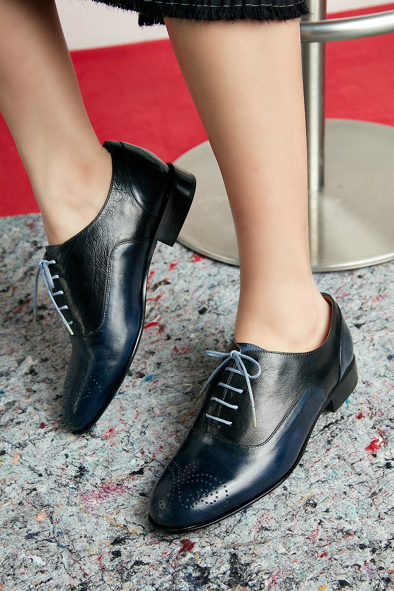 HTHREE Classic Oxford Shoes / Prussian Blue with Black / Flat / Oxford Shoes - รองเท้าอ็อกฟอร์ดผู้หญิง - หนังแท้ สีน้ำเงิน