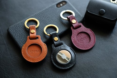 Adore Apple Airtag Leather case