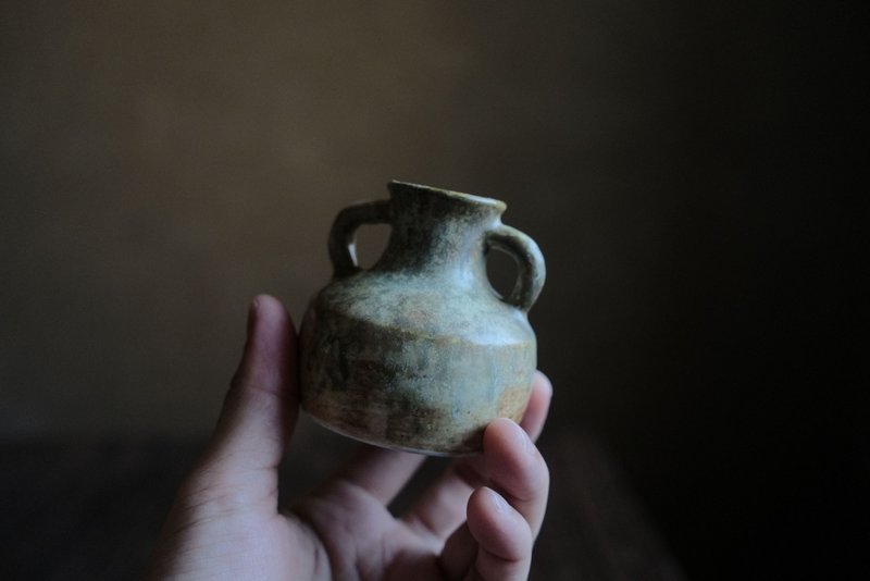 Mugu・Double-eared Small Vase - Pottery & Ceramics - Pottery Green