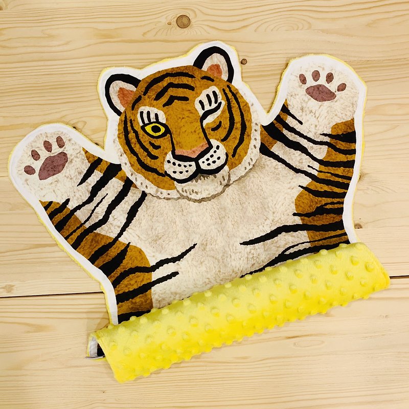 【虎年周歲禮】日本老虎造型顆粒荳毯_含禮盒包裝 - 滿月禮物 - 棉．麻 黃色