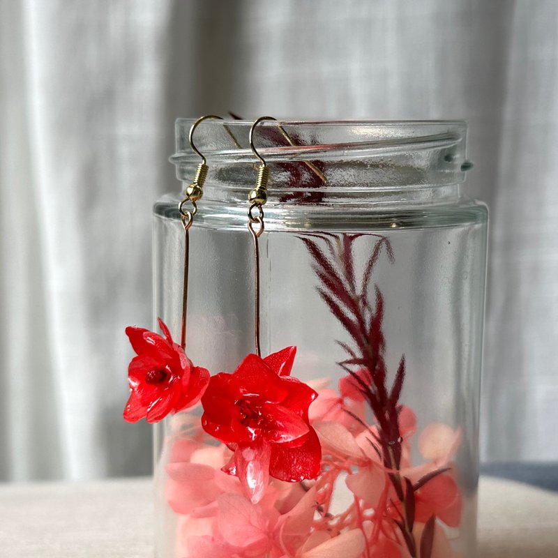 Preserved Flower- Red Hydrangea Earrings - Earrings & Clip-ons - Plants & Flowers Red