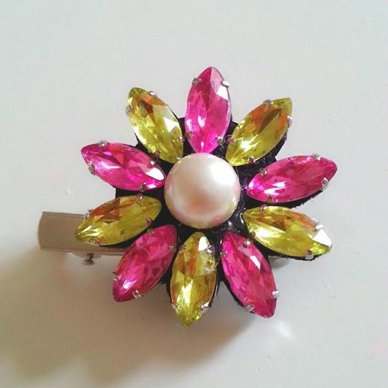 Pink & hair clip of yellow Bijou × 1 grain Pearl - Hair Accessories - Other Metals Pink