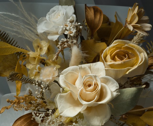 花束・植物 シューズ・鞄 洋書写真集 Bouquets de souliers 花束・植物 シューズ・鞄 洋書写真集 Bouquets de souliers